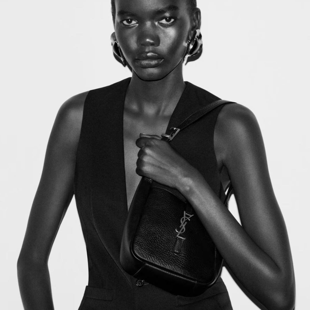 YVES SAINT LAURENT SMALL HANDBAG MADE OF GRAINED LEATHER