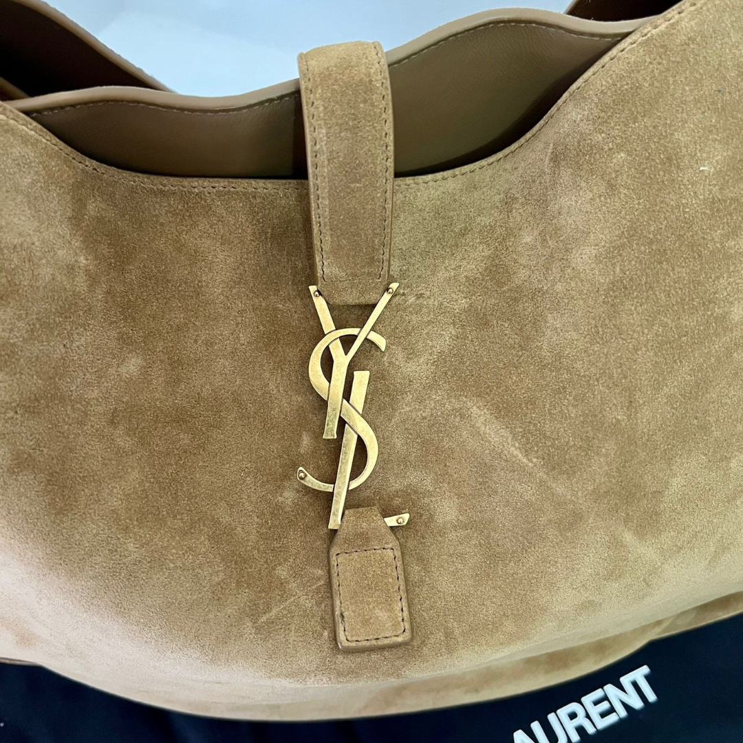 SAINT LAURENT LE 5 À 7 BEA SUEDE BAG
