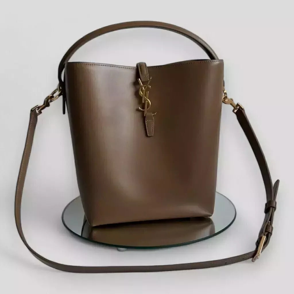 SAINT LAURENT LE 37 BUCKET BAG IN GLOSSY LEATHER