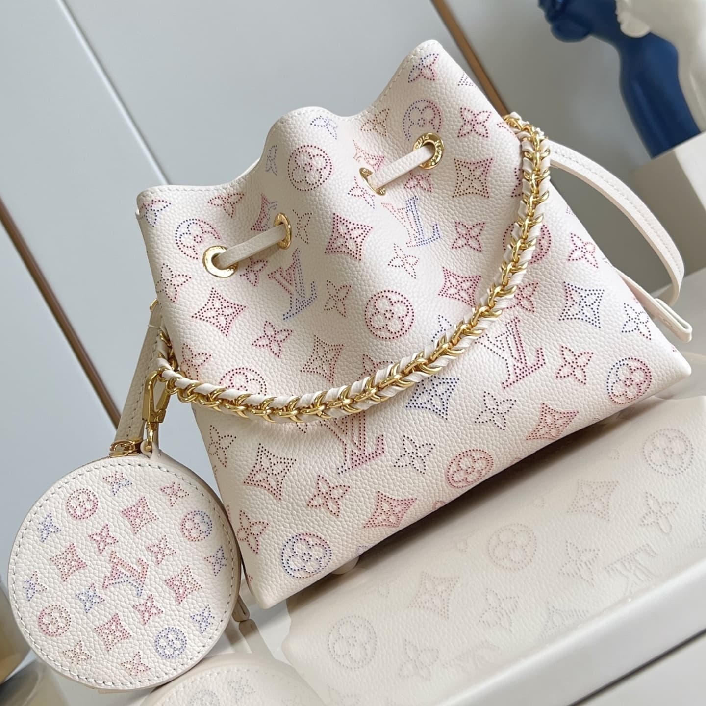 LOUIS VUITTON BELLA MAHINA HANDBAG
