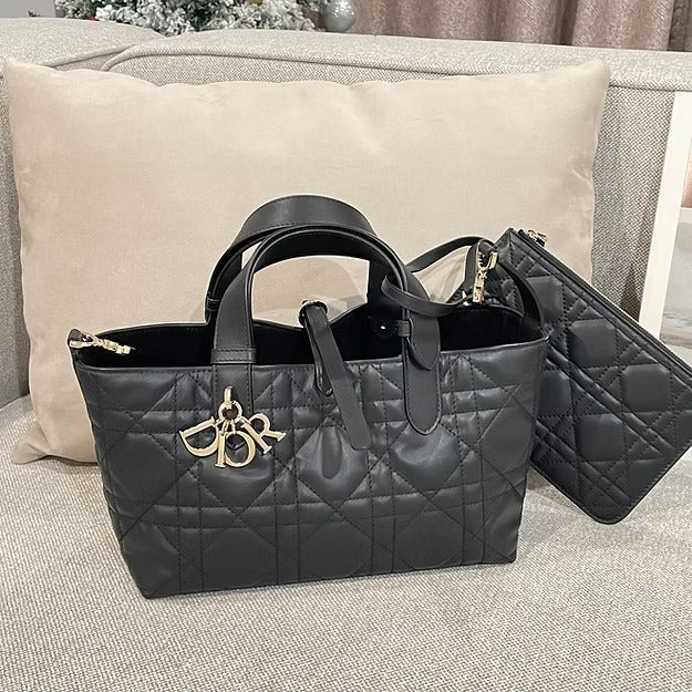 DIOR MEDIUM-SIZED HANDBAG
