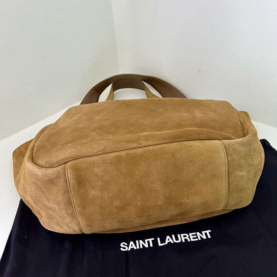 SAINT LAURENT LE 5 À 7 BEA SUEDE BAG
