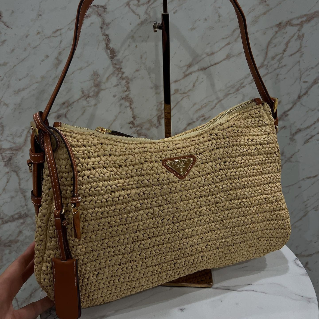 PRADA LARGE HANDBAG IN CROCHET KNIT AND LEATHER
