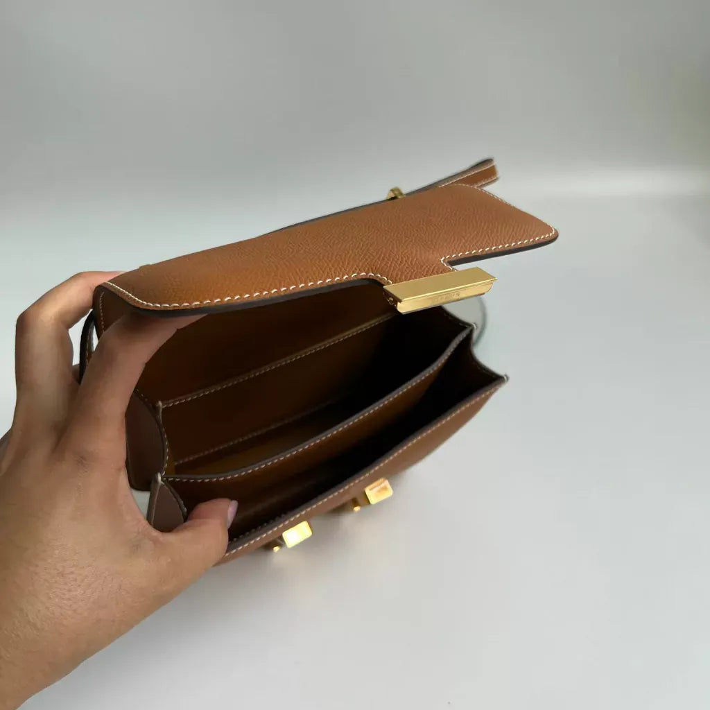 HERMÈS CONSTANCE 18 HANDBAG MADE OF EPSOM CALF-SKIN LEATHER