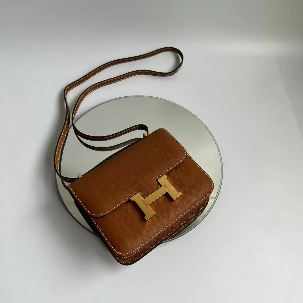 HERMÈS CONSTANCE 18 HANDBAG MADE OF EPSOM CALF-SKIN LEATHER