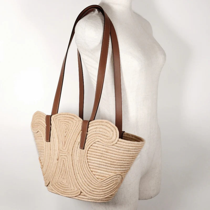 CÉLINE CLASSIC SMALL PANIER HANDBAG MADE OF RAFFIA AND CALF LEATHER